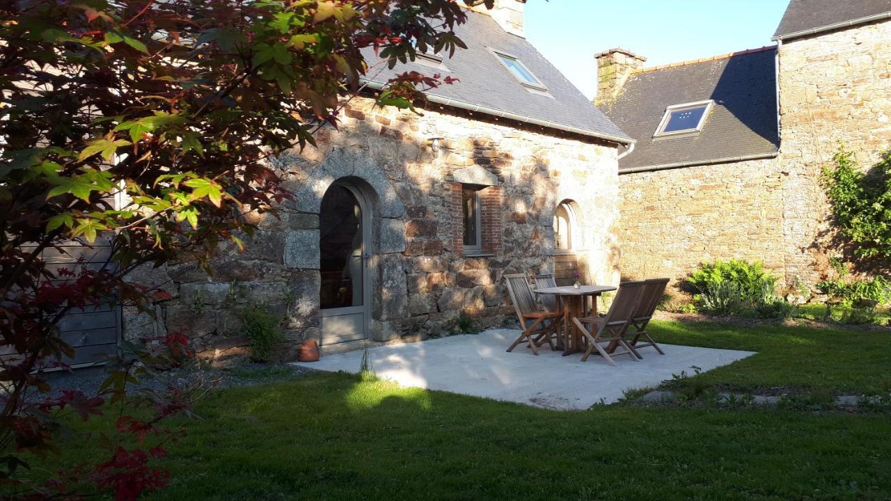 Gites du Hérisson Bégard Esterno foto